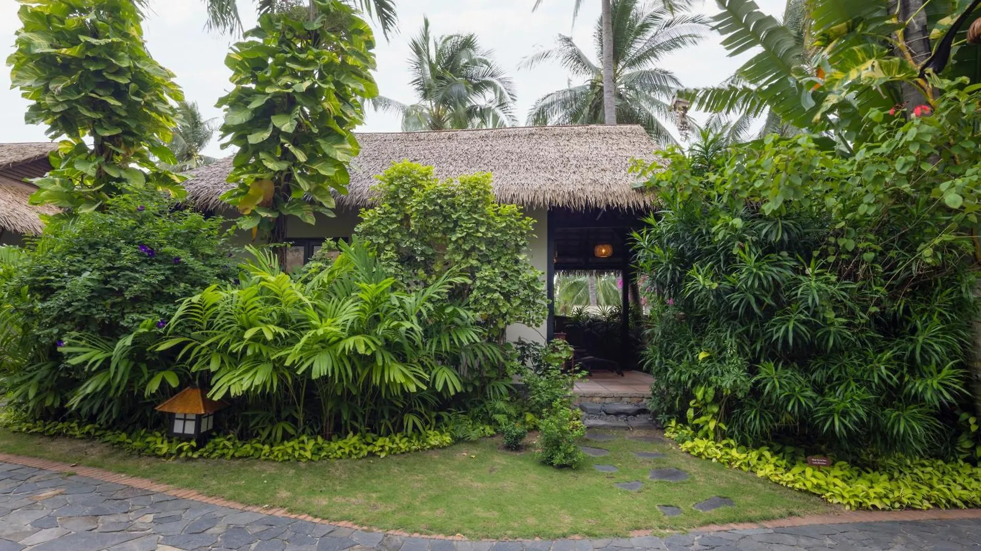 Bamboo Village Beach Resort & Spa Phan Thiết